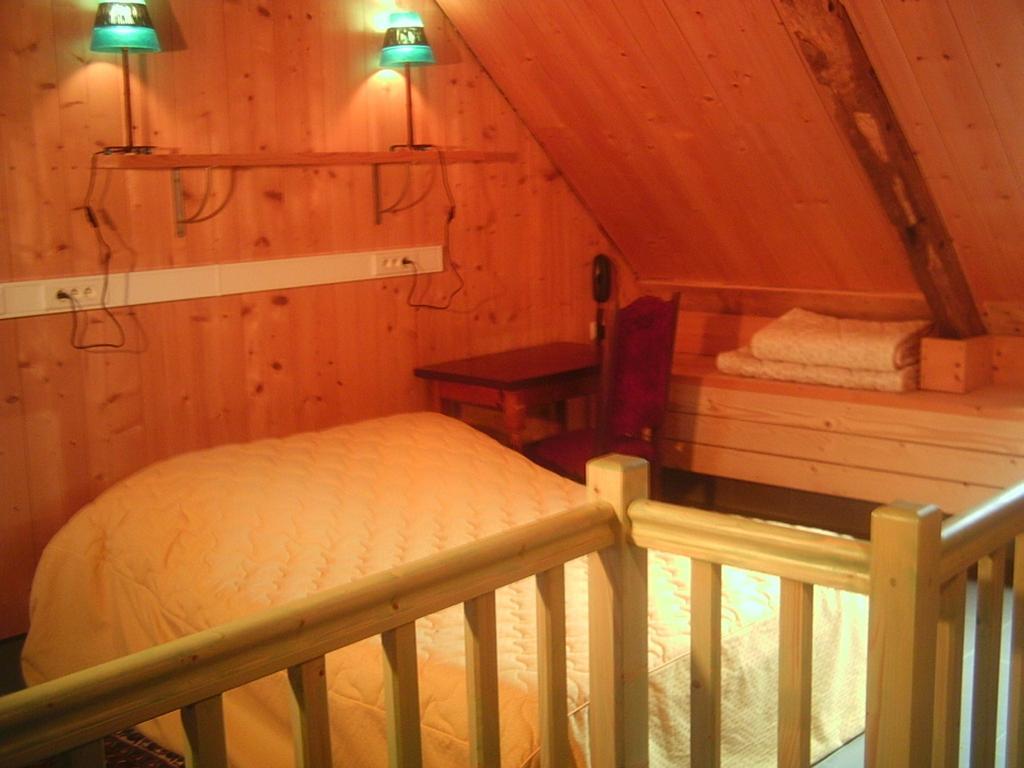 Les Chambres D'Hotes D'Adele Quemper-Guezennec Ruang foto